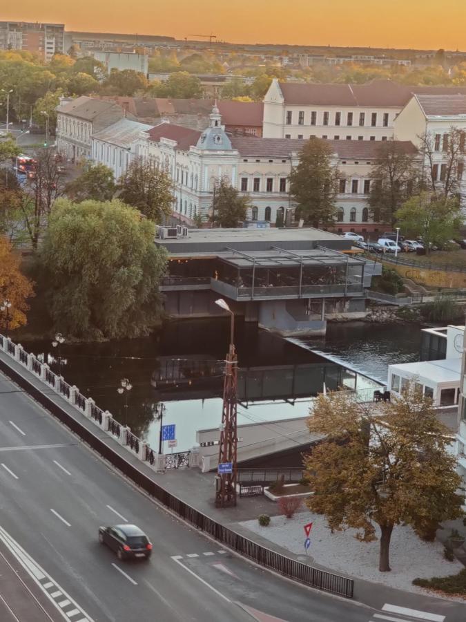 Over The City Oradea Bagian luar foto