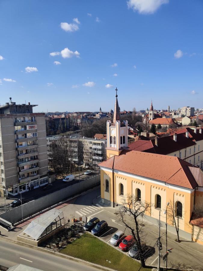 Over The City Oradea Bagian luar foto